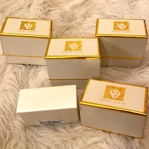 AnnKlein Jewelry bracelet box. Price for each. ( Multiple) 4 Available total.